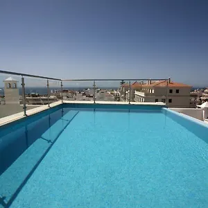 apartamentos-la-botica-de-nerja.hotelsinnerja.org/